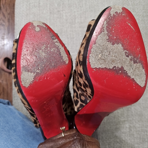 CHRISTIAN LOUBOUTIN | Troubida 120 Leopard Print Fur Cut Out Bootie Heel - Picture 4 of 5